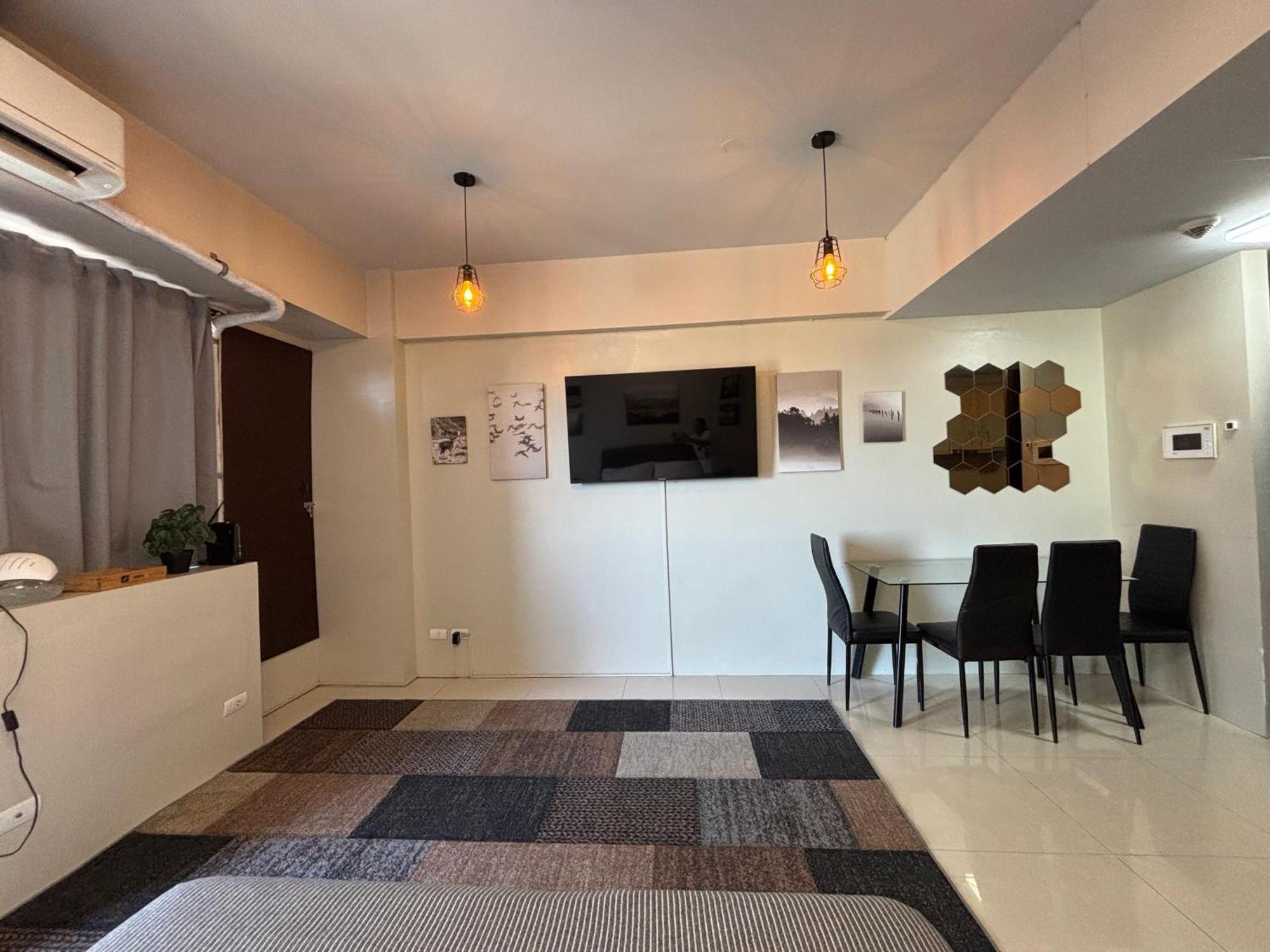 One Palm Tree Villas Short Walk Via Runway Manila Naia T3 Pasay Extérieur photo